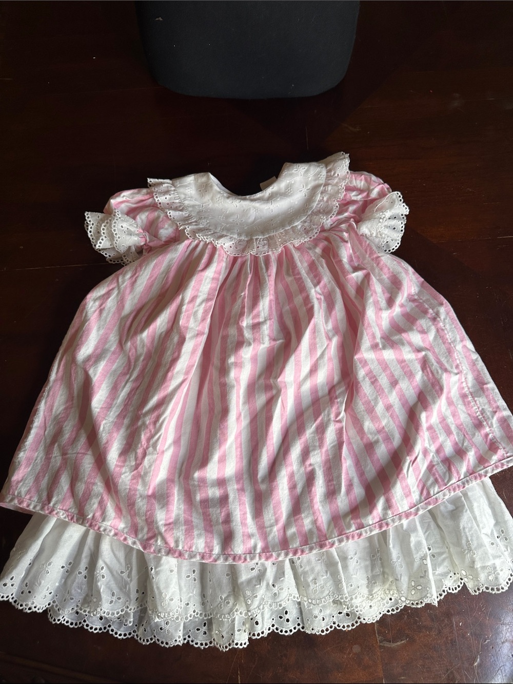 Vintage little girls size 3T pink & white striped layered eyelet dress with bow
